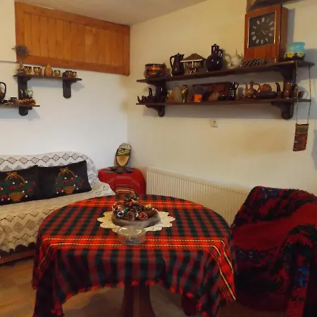 къща речен шепот 3* 칼로페르