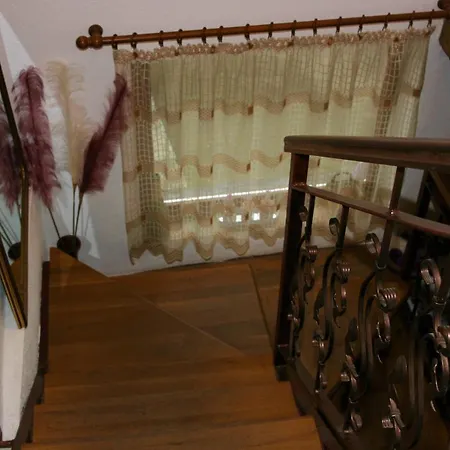 Maison d'hôtes къща речен шепот
